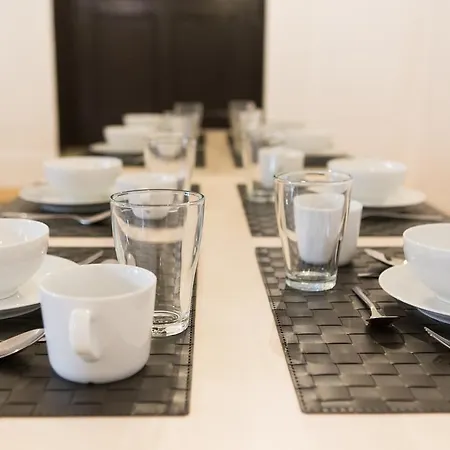 Republica Hostel&suites *